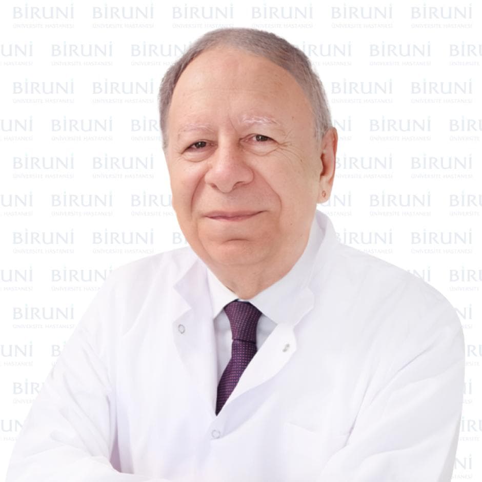 Mustafa YAMAN / Tıbbi Direktör