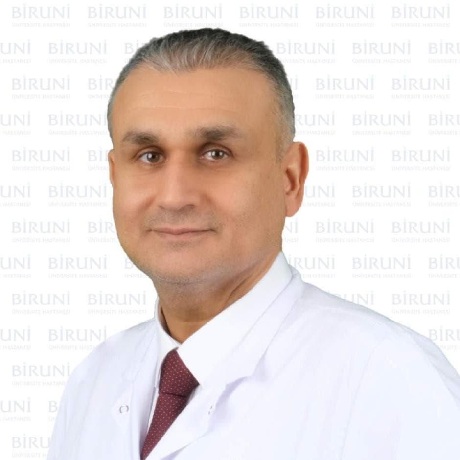 Docteur Professeur adjoint Ismail YILDIZ