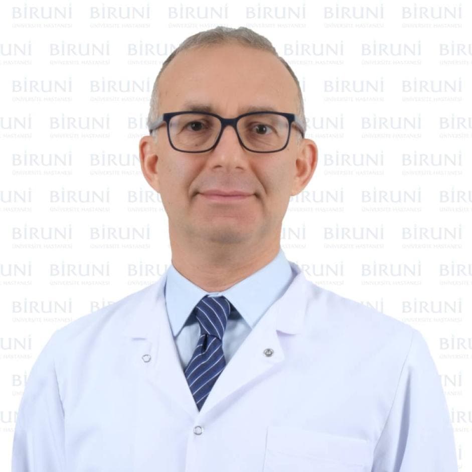 Docteur Professeur adjoint Omer DOGRU